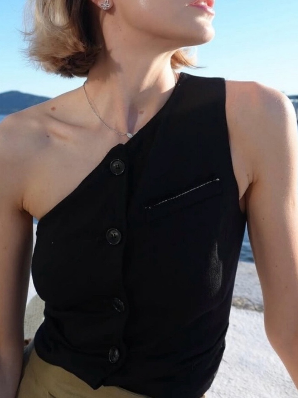 Zara Black Asymmetric Button-Front Vest M